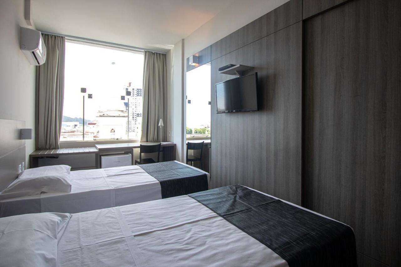 Hotel Valerim Itajai / Navegantes Ngoại thất bức ảnh