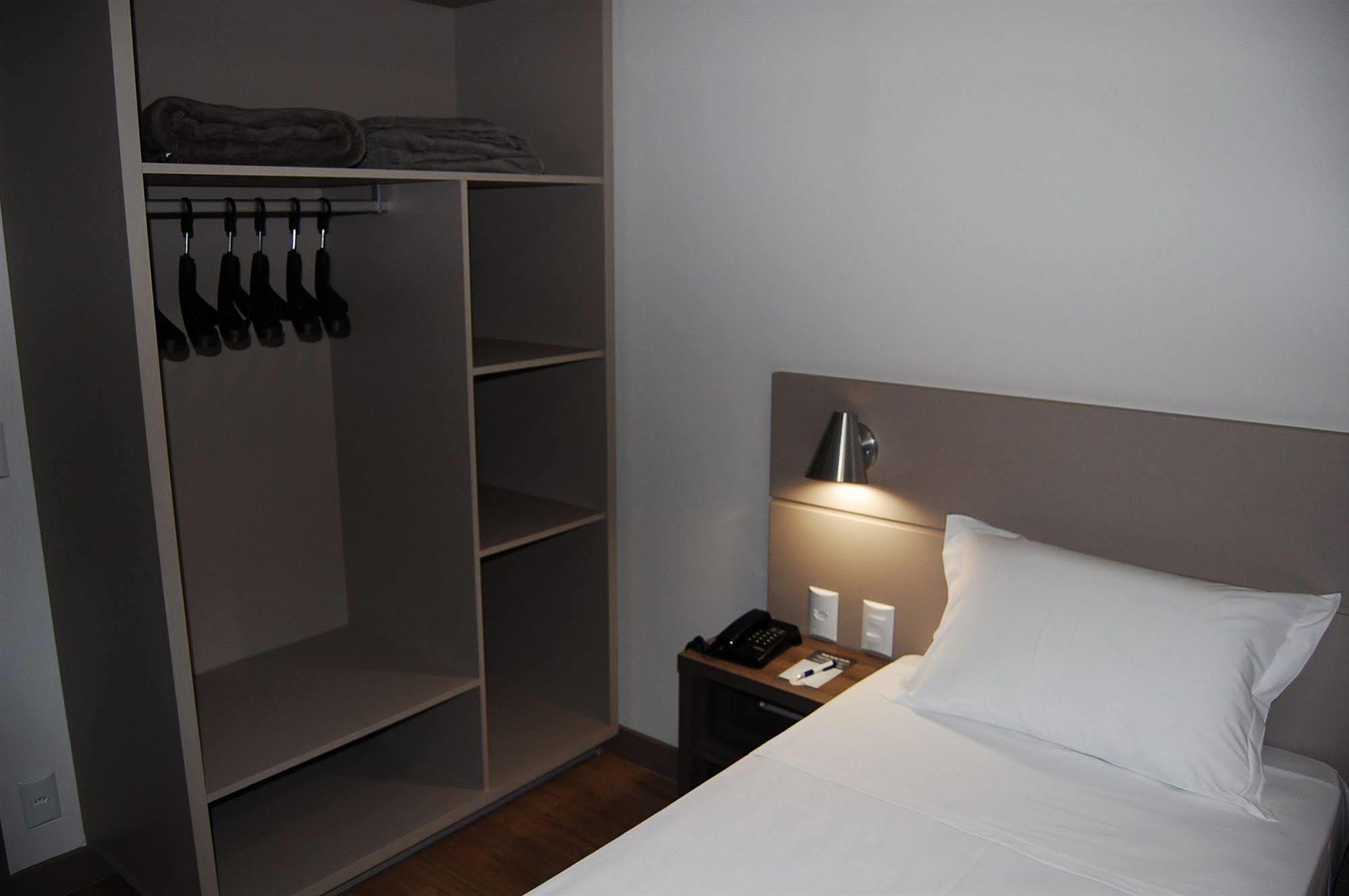 Hotel Valerim Itajai / Navegantes Ngoại thất bức ảnh