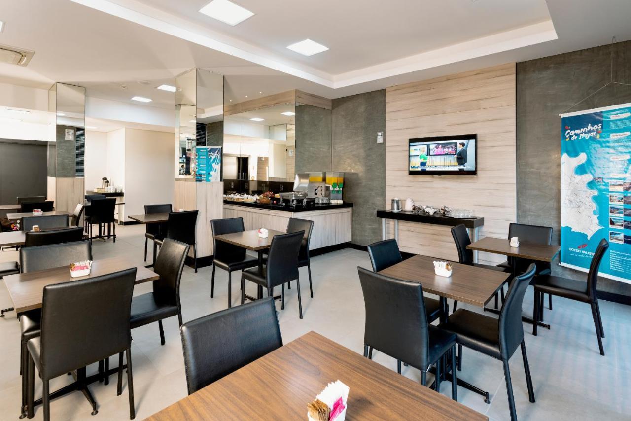 Hotel Valerim Itajai / Navegantes Ngoại thất bức ảnh